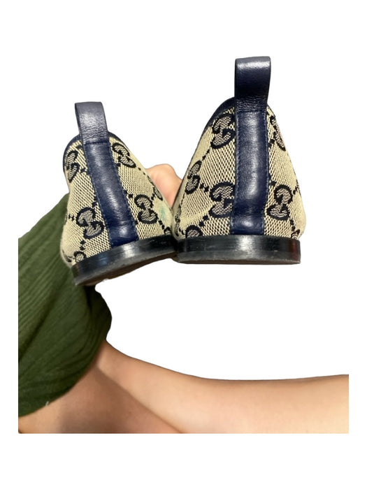 Gucci Shoe Size 38 Tan & Navy Canvas Flat Bow Detail Logo Round Toe Shoes Tan & Navy / 38