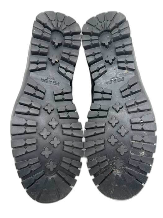 Prada Shoe Size 10 Black Leather Solid Sneaker Men's Shoes Black / 10