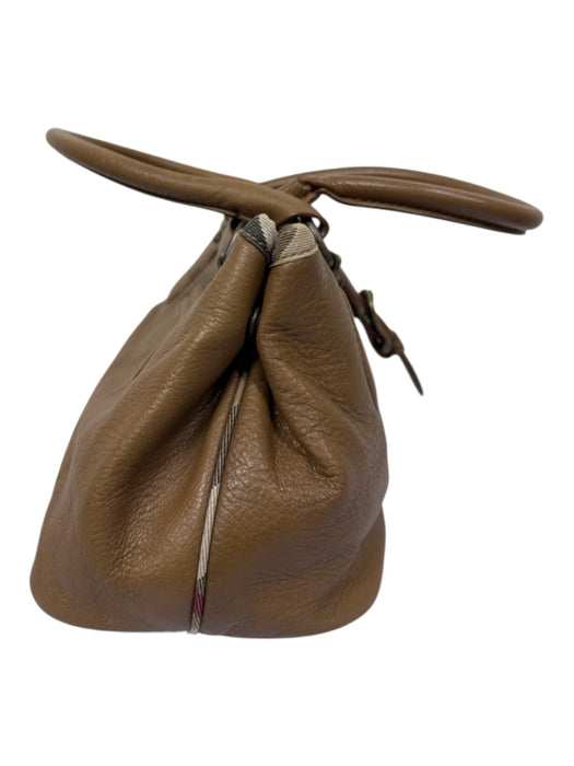 Burberry Brown, Red, Black Leather Top Handle Nova Check Buckle Feet Bag Brown, Red, Black / Medium