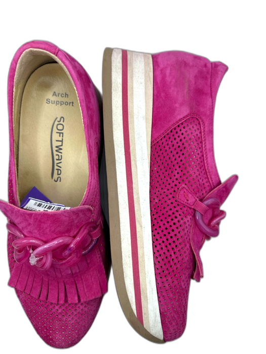 Soft Waves Shoe Size 39.5 Magenta Suede Platform Perforated Fringe Loafers Magenta / 39.5
