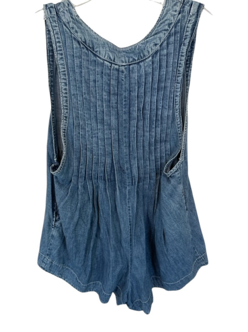 Free People Size M Med Dark Wash Cotton Blend Pleat Detail V Neck Denim Romper Med Dark Wash / M