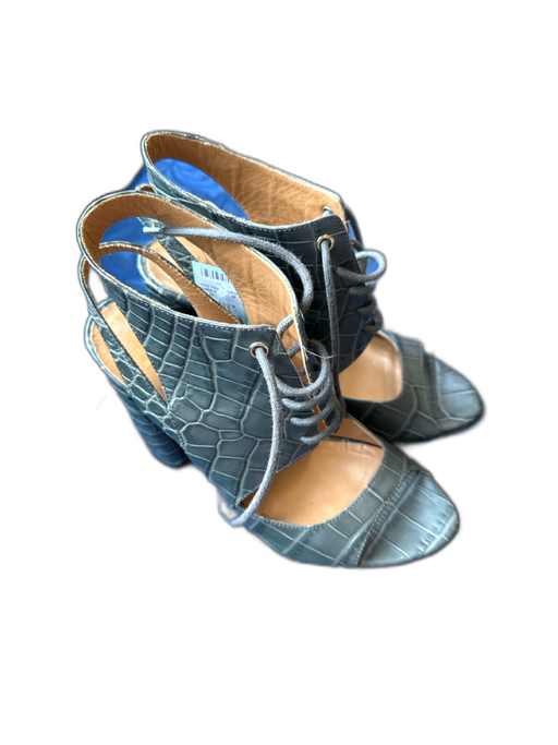 Raoul Shoe Size 39 Gray Leather Croc Embossed Block Heel Lace Up Sandals Gray / 39