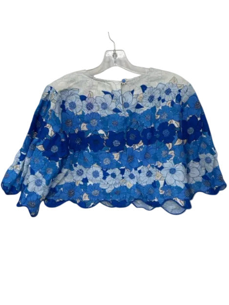 Farm Rio Size M Blue & Cream Linen 3/4 Sleeve Flowers Scalloped Hem Cropped Top Blue & Cream / M