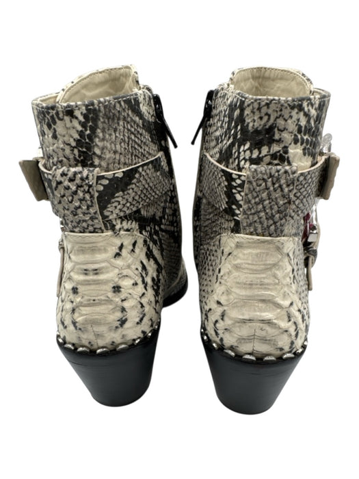 Gianni Bini Shoe Size 6 White & Black Leather Pointed Toe Stacked Heel Booties White & Black / 6