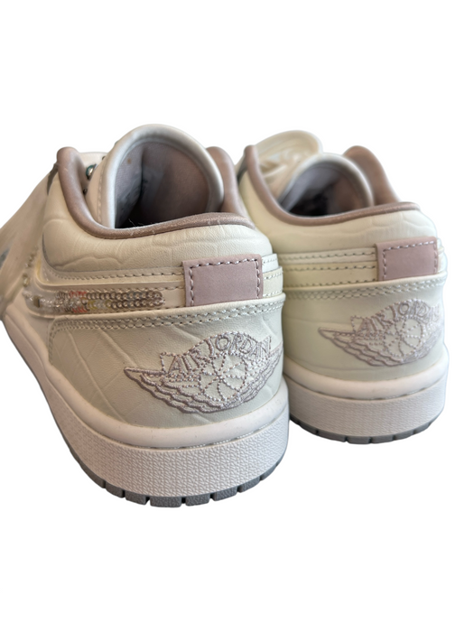 Air Jordan Shoe Size 7 White & Blue Leather Round Toe Bedazzled Lace Up Shoes White & Blue / 7