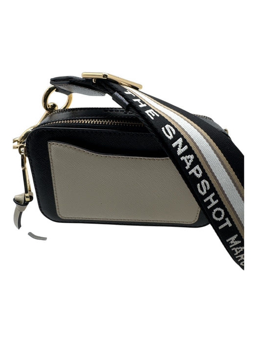 Marc Jacobs Cream & Black Saffiano Leather Gold hardware Detachable Strap Bag Cream & Black / Small