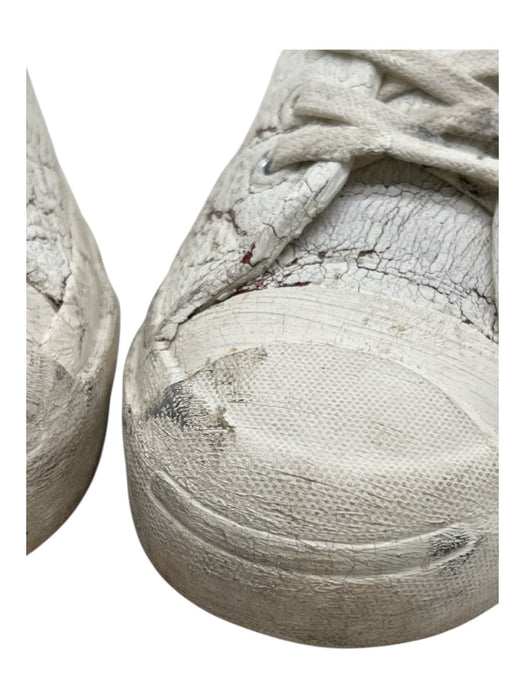 Converse Shoe Size 6 AS IS White Synthetic Low Top Lace Up Men's Shoes White / 6