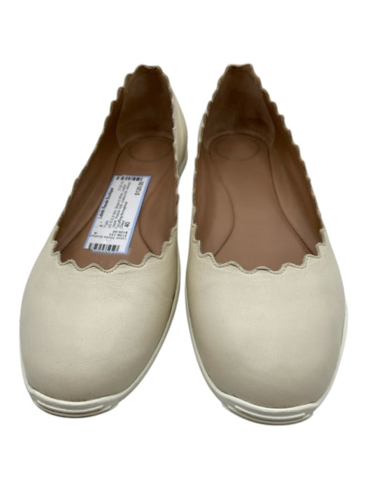 Chloe Shoe Size 40 Beige & White Leather Upper Rubber Sole scallop trim Flats Beige & White / 40