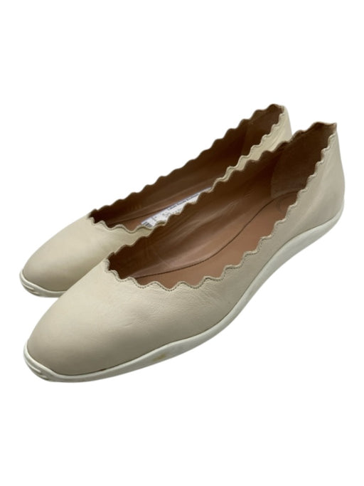 Chloe Shoe Size 40 Beige & White Leather Upper Rubber Sole scallop trim Flats Beige & White / 40
