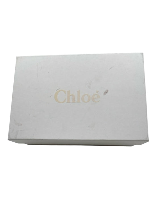 Chloe Shoe Size 40 Beige & White Leather Upper Rubber Sole scallop trim Flats Beige & White / 40