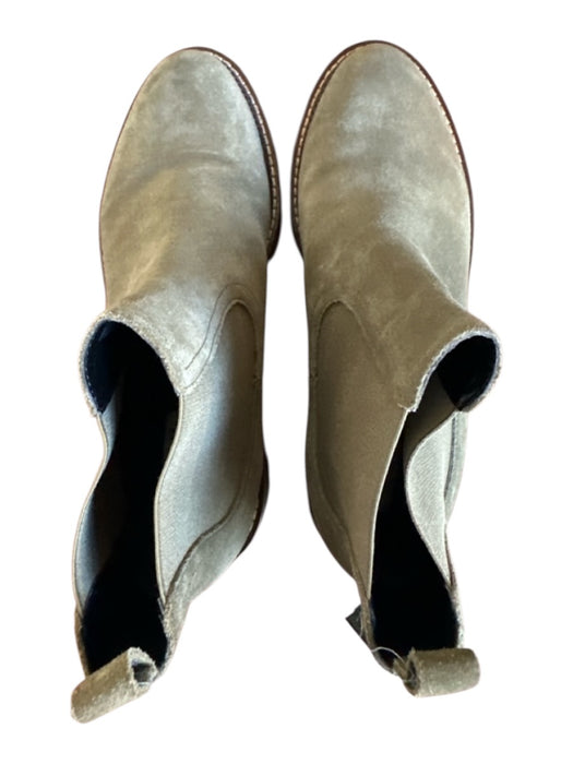 Caslon Shoe Size 9.5 Green Suede Rubber Sole Chelsea Boots Green / 9.5
