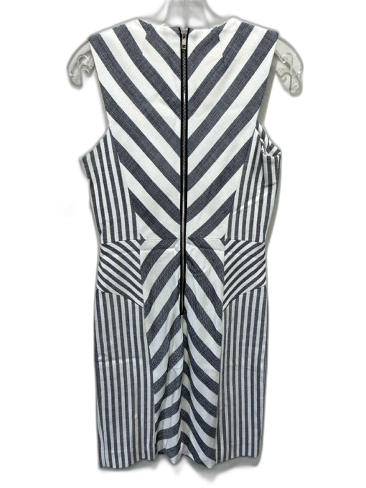 Milly Size 6 White & Gray Viscose Striped Sleeveless Back Zip Below knee Dress White & Gray / 6
