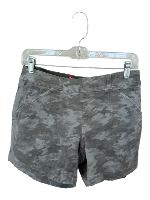 Spanx Size M Camo Cotton Blend High Waist Front & Back Pockets Shorts Camo / M