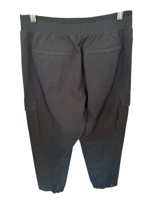 Athleta Size 10 Black Polyester Waist Band Zipper Pockets Cargo Pockets Pants Black / 10