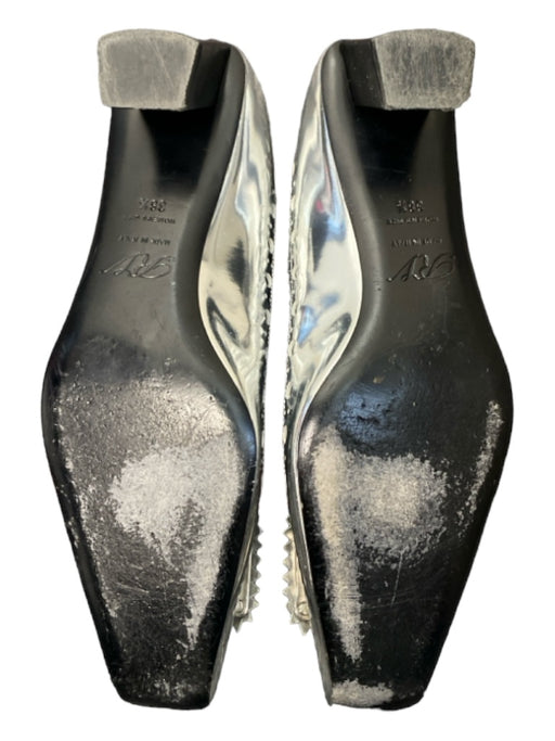 Roger Vivier Shoe Size 38.5 Silver Patent Lazer Cut Buckle Block Heel Pump Shoes Silver / 38.5