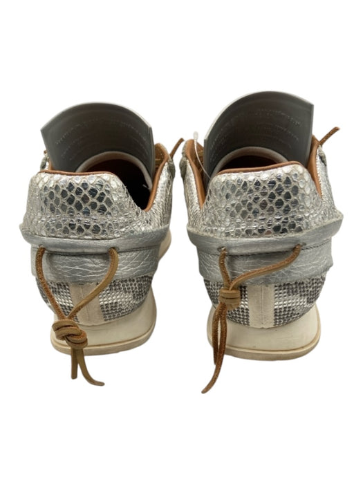 Esse Ut Esse Shoe Size 38 Gray & Silver Leather Embossed Textured Dots Sneakers Gray & Silver / 38