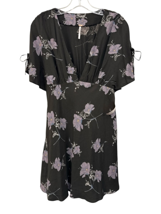 Free People Size 4 Black & Purple Rayon Short Sleeve Floral Print V Neck Dress Black & Purple / 4