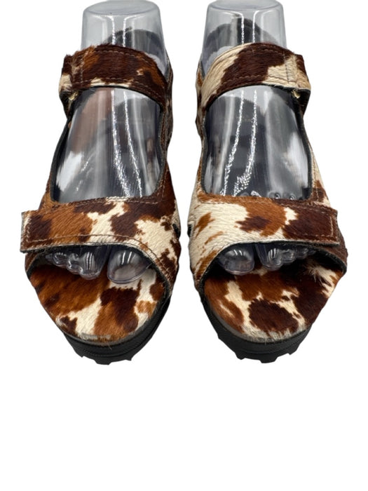 Stuart Weitzman Shoe Size 6 Brown & White Pony Hair Cow Print Platform Sandals Brown & White / 6