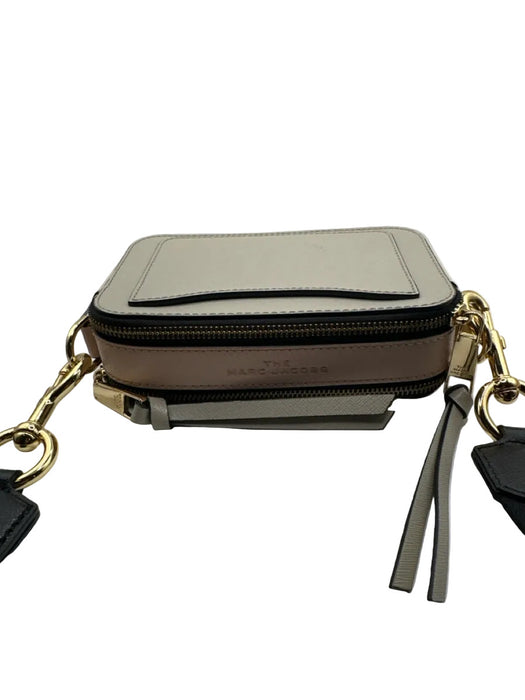 The Marc Jacobs Black & Tan Canvas strap Cross Body Purse
