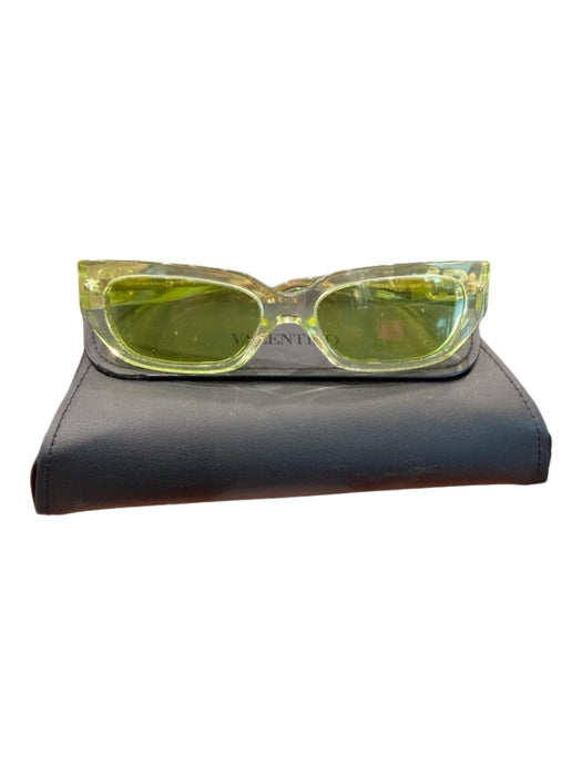 Valentino Lime Plastic clear trapezoid Logo Detail Sunglasses Lime