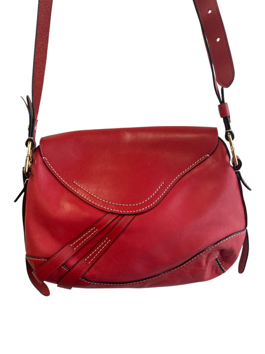 Lauren Ralph Lauren Red Leather goldtone hardware Magnetic Flap Top Zip Bag Red / Small