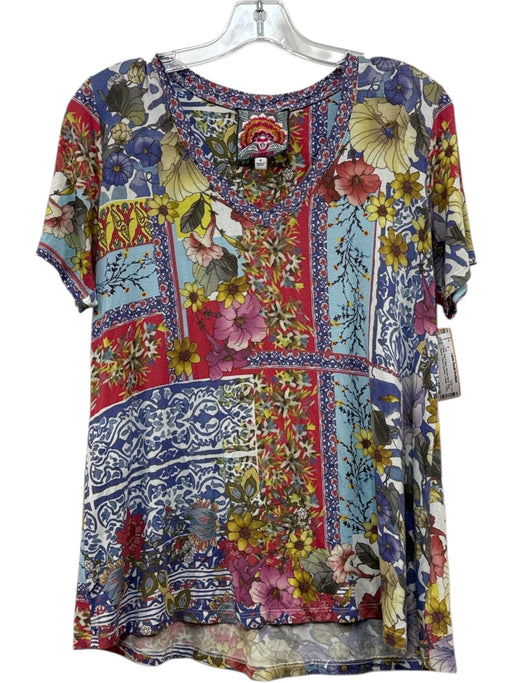 Johnny Was Size Small Blue, Pink & Multi Viscose Blend Short Sleeve V Neck Top Blue, Pink & Multi / Small