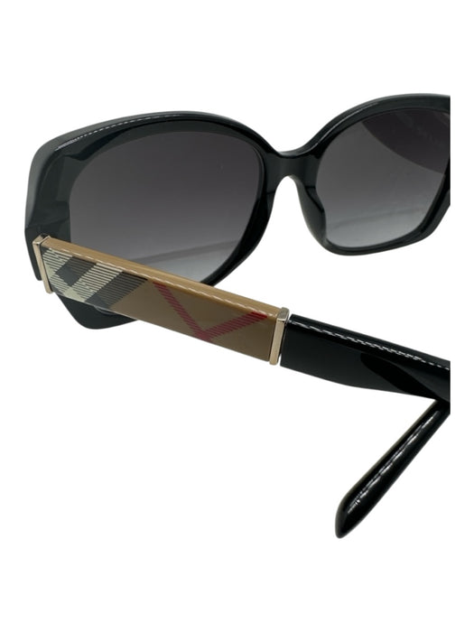 Burberry Black Acetate Dark Tint Nova Check Oversize Sunglasses Black