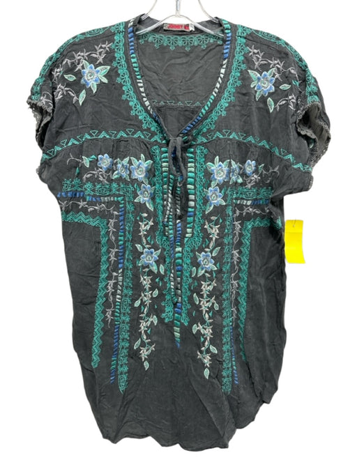 Johnny Was Size XS Gray, Blue, Green Rayon Cap Sleeve Floral Embroidery Top Gray, Blue, Green / XS