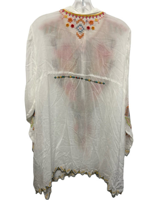 Johnny Was Size L White, Red & Multi Cupra Rayon Long Sleeve 1/4 Button Top White, Red & Multi / L
