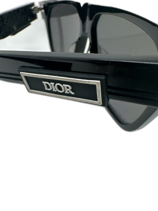 Christian Dior Black & White Acetate Logo Wayfarer Sunglasses Black & White