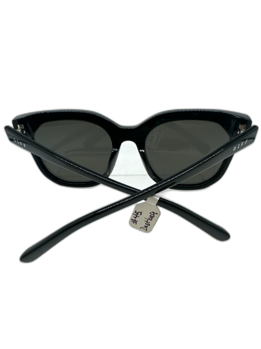 Diff Black Acetate Tinted Logo Oversize Wayfarer Sunglasses Black