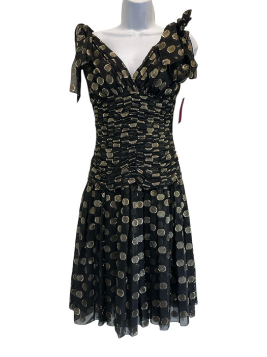 Dolce & Gabbana Size 36 Black & Gold Silk Blend Metallic Thread Sleeveless Dress Black & Gold / 36