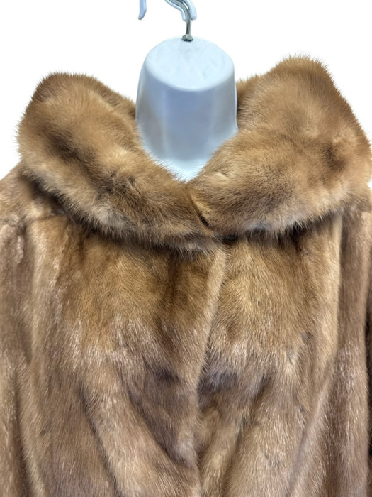 Size Est S Light Brown Mink Shawl Collar Hook & Eye Closure Mid Length Coat Light Brown / Est S
