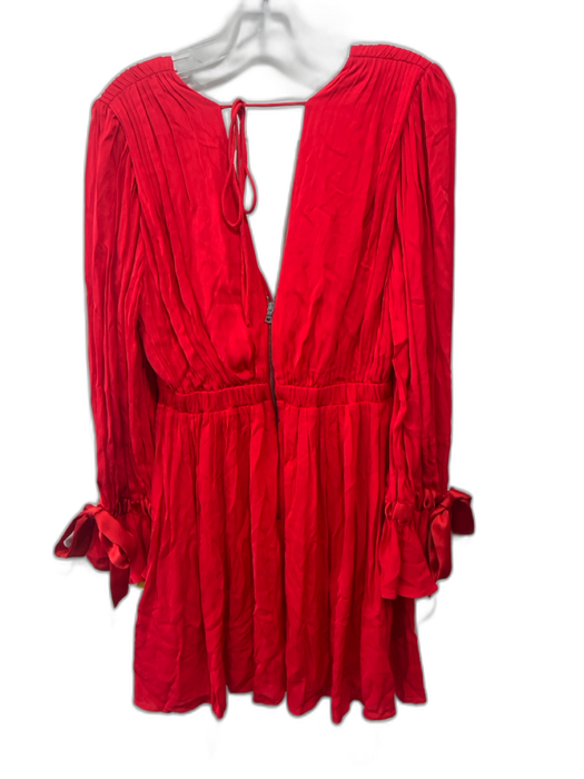 Alice + Olivia Size S Red Viscose Blend Long Sleeve Crinkle Pleat V Neck Dress Red / S