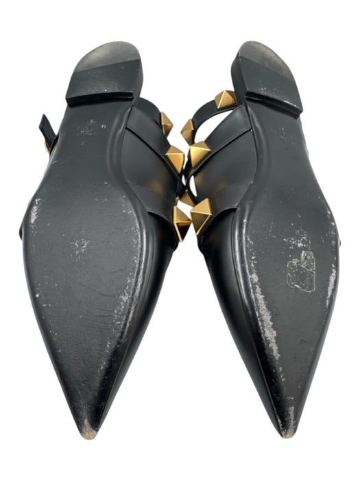 Valentino Garavani Shoe Size 41 Black & Gold Tone Leather Upper Rockstud Flats Black & Gold Tone / 41