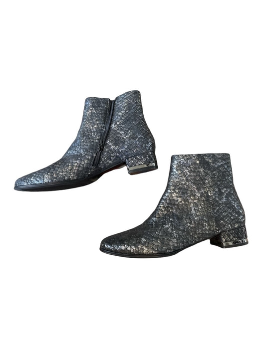 Vaneli Shoe Size 10M Gray & Silver Leather Snake Embossed Side Zip Booties Gray & Silver / 10M