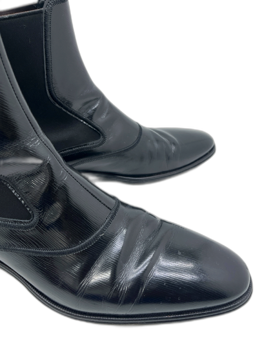 Dolce & Gabbana Shoe Size 7 Black Leather Solid Chelsea Men's Shoes Black / 7