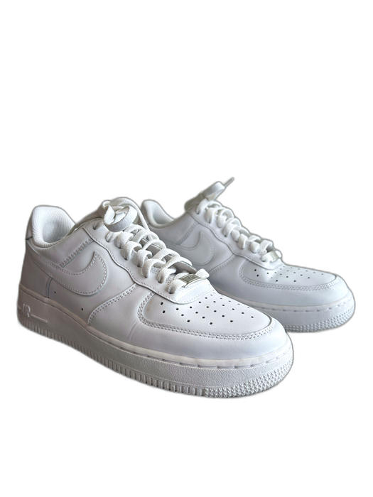 Nike Shoe Size 9 White Leather Sneaker lace up Logo Slip On Shoes White / 9