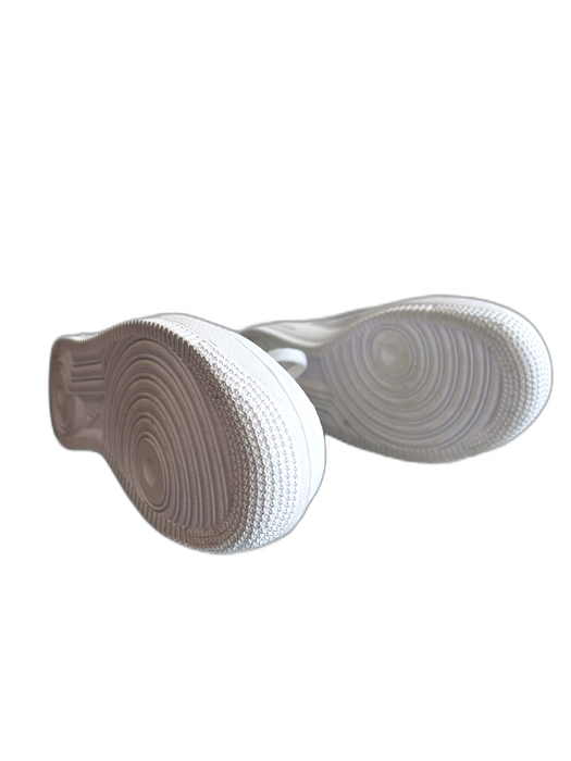 Nike Shoe Size 9 White Leather Sneaker lace up Logo Slip On Shoes White / 9