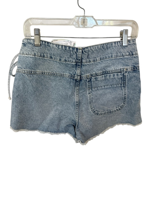 We The Free Size 4 Light Wash Denim Front Tie Raw Hem Skort Light Wash / 4