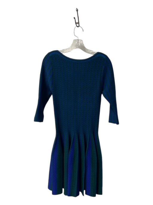 Theory Size Medium Blue & Green Silk & Polyester Round Neck 3/4 Sleeve Dress Blue & Green / Medium