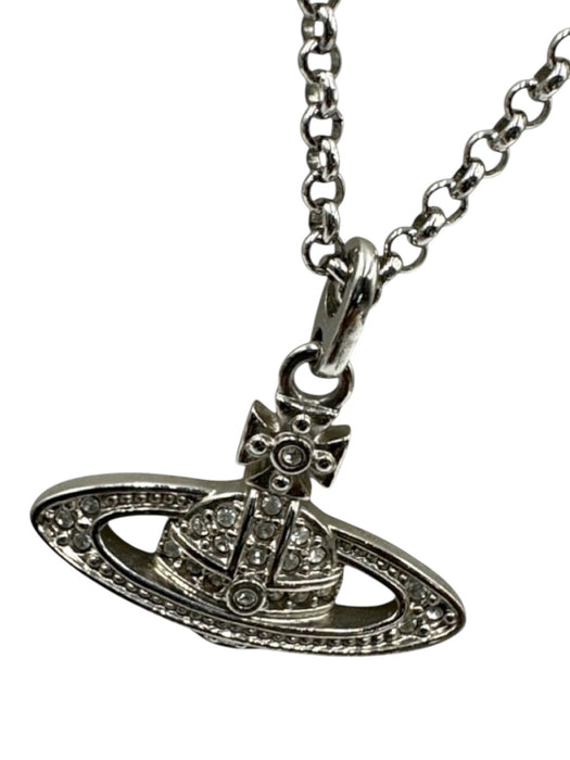 Vivienne Westwood Silver Metal Lobster Clasp Orb Rhinestone Pendant Necklace Silver