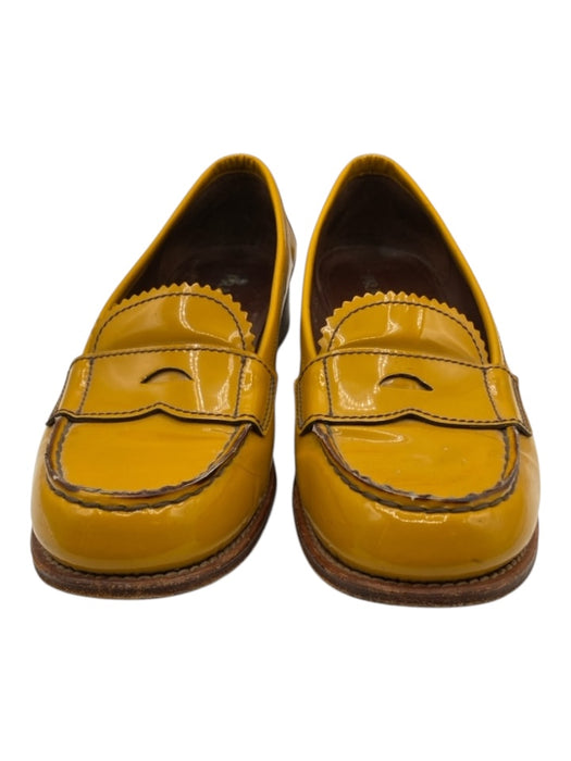Prada Shoe Size 38 Yellow Patent Leather round toe Contrast Stitching Loafers Yellow / 38