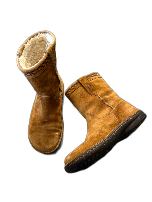 Ugg Shoe Size 7 Brown Suede Shearling Lined Rubber Sole Booties Brown / 7