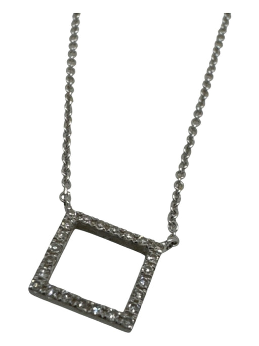 Italy Silver Tone & Clear White Gold AU585 Diamonds Dainty Spring Lock Necklace Silver Tone & Clear