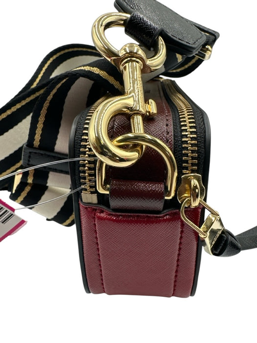 Marc Jacobs Black, Red, White Leather Stripe Colorblock Zip Crossbody Bag Black, Red, White / S