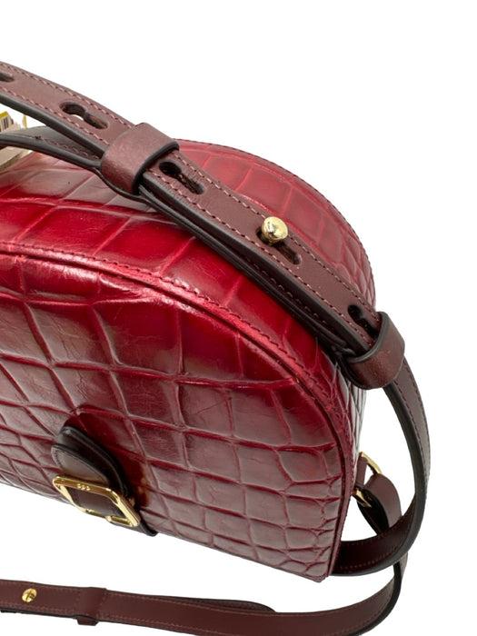 Officina Del Poggio Red Leather Snap Closure Croc Embossed Crossbody Strap Bag Red / Small