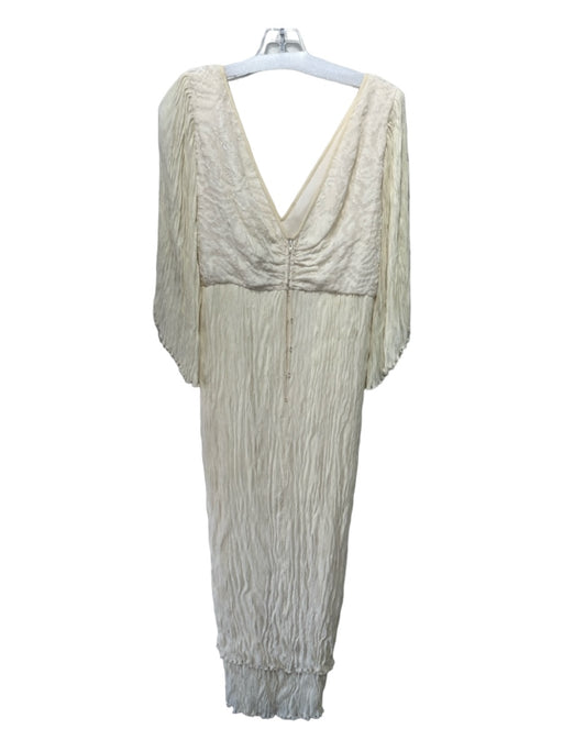 Carol Peretz Size 8 Cream White Polyester V Neck & Back Flutter Sleeve Dress Cream White / 8