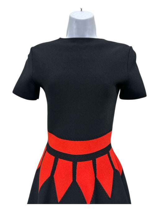 Alexander McQueen Size Small Black & Red Viscose Blend Short Sleeve Flare Dress Black & Red / Small