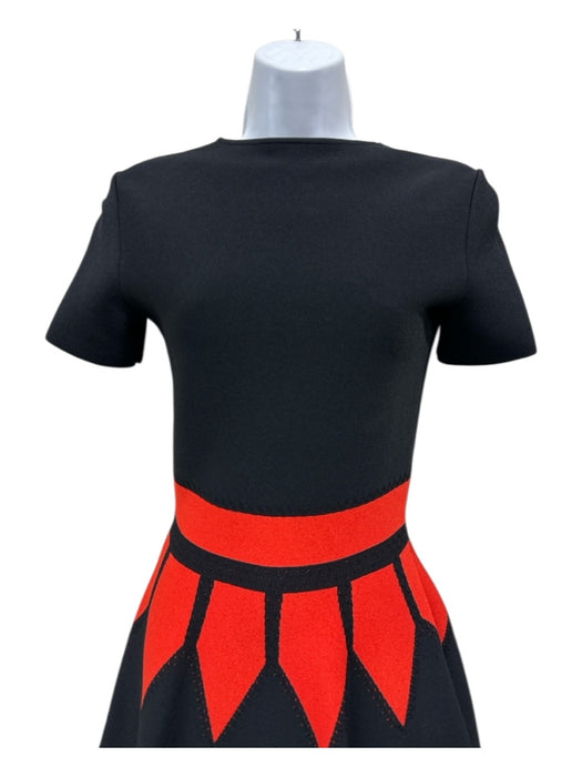 Alexander McQueen Size Small Black & Red Viscose Blend Short Sleeve Flare Dress Black & Red / Small